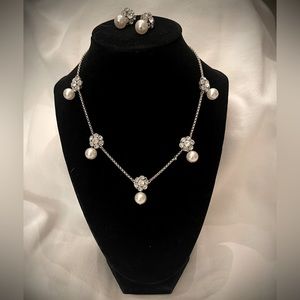 Pearl and Crystal necklace and earrings